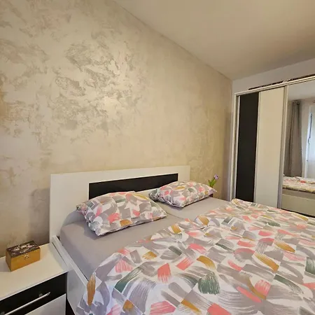 Fully Furnished Flat Διαμέρισμα *